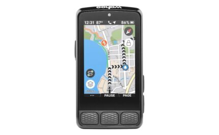 Wahoo ELEMNT Roam v3 GPS Computer.01